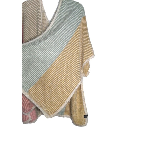 House Of Harlow 1960 Rainbow Eyelash Kimono Cardigan Sweater Women's OS *TAG* - Picture 9 of 14